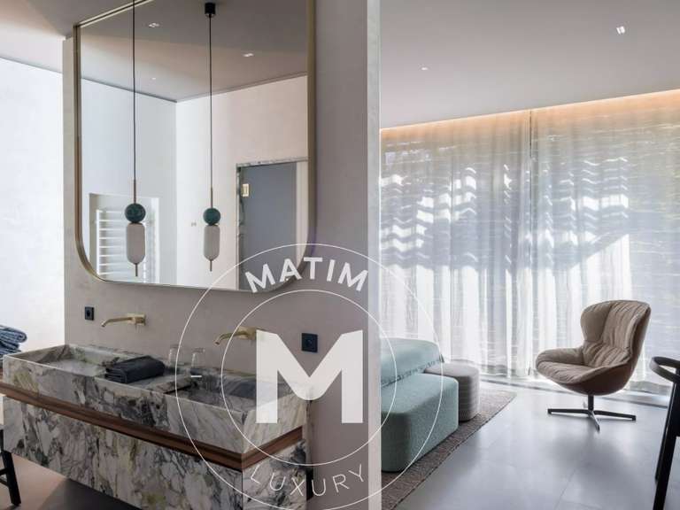 Villa Sainte-Lucie-de-Porto-Vecchio - 7 bedrooms - 693m²