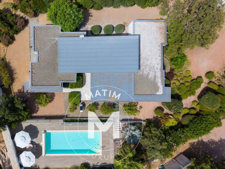 Villa Sainte-Lucie-de-Porto-Vecchio - 4 chambres - 127m²