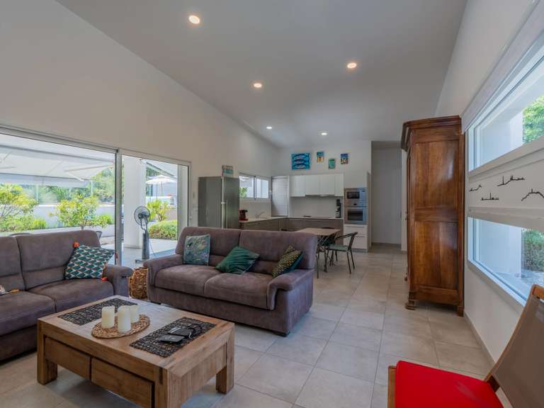 Villa Sainte-Lucie-de-Porto-Vecchio - 4 chambres - 127m²
