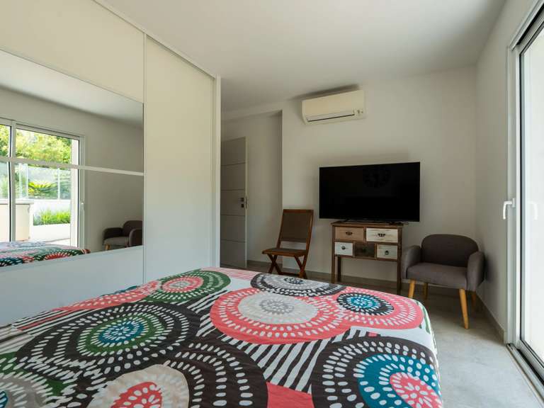 Villa Sainte-Lucie-de-Porto-Vecchio - 4 chambres - 127m²