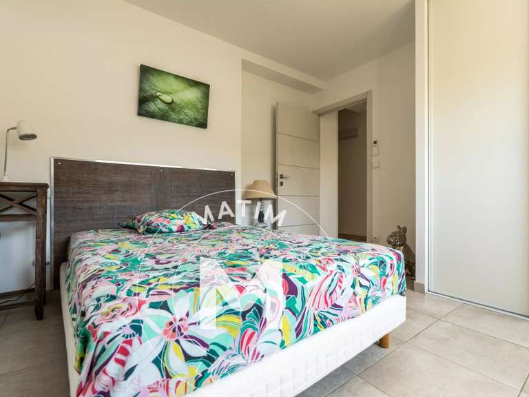 Villa Sainte-Lucie-de-Porto-Vecchio - 4 chambres - 127m²