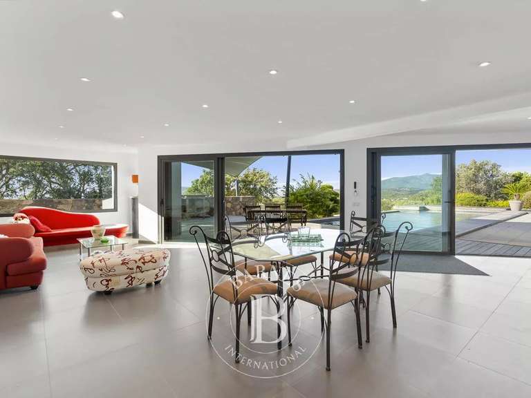 Villa avec Vue sur mer Sainte-Lucie-de-Porto-Vecchio - 8 chambres - 713m²