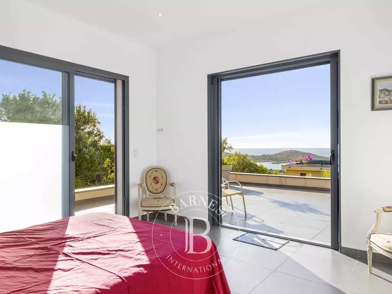 Villa avec Vue sur mer Sainte-Lucie-de-Porto-Vecchio - 8 chambres - 713m²