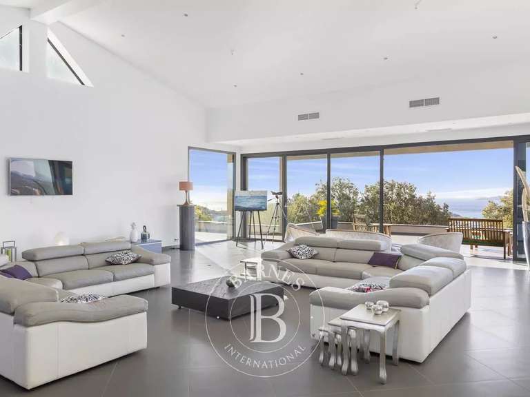 Villa avec Vue sur mer Sainte-Lucie-de-Porto-Vecchio - 8 chambres - 713m²