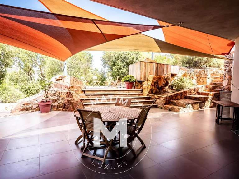 Villa Sainte-Lucie-de-Porto-Vecchio - 8 chambres - 596m²