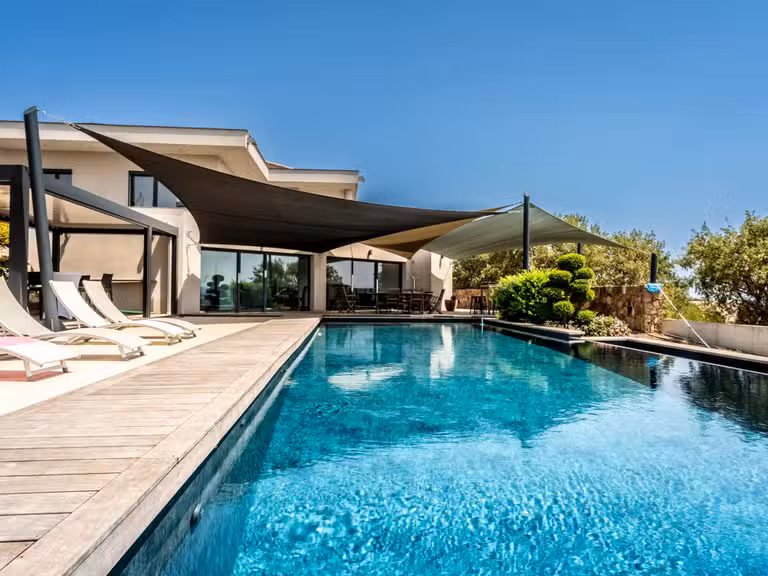 Villa Sainte-Lucie-de-Porto-Vecchio - 8 chambres - 596m²