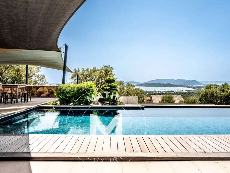 Villa Sainte-Lucie-de-Porto-Vecchio - 8 chambres - 596m²