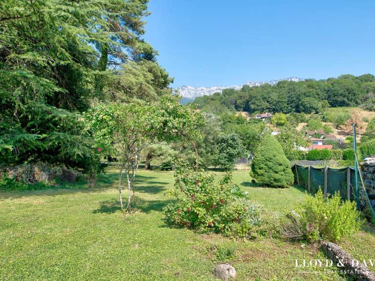 Maison Sainte-Marie-d'Alloix - 5 chambres - 274m²