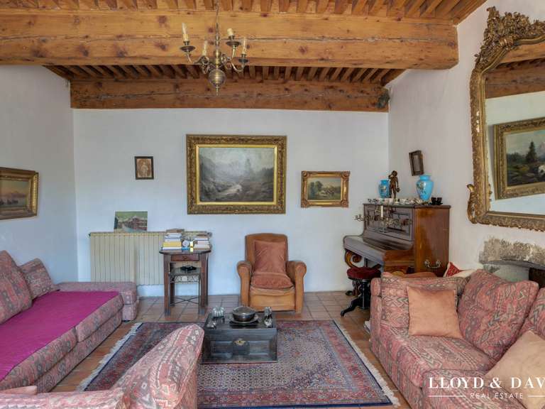 Maison Sainte-Marie-d'Alloix - 5 chambres - 274m²
