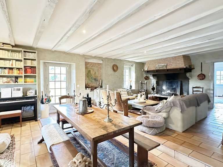 Bien atypique Sainte-Marie-de-Gosse - 5 chambres - 292m²
