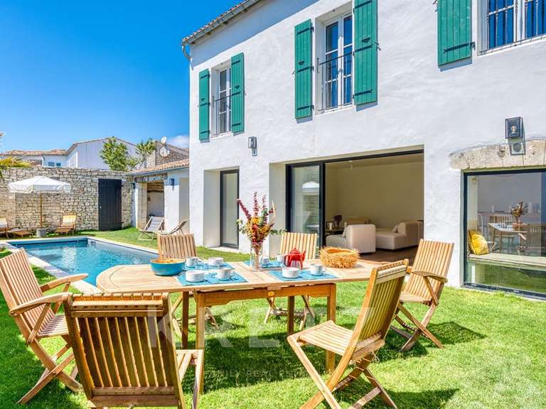 Maison Sainte-Marie-de-Ré - 4 chambres - 236m²