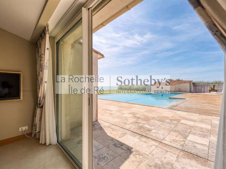 House Sainte-Marie-de-Ré - 3 bedrooms - 480m²