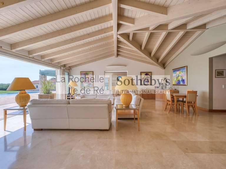 House Sainte-Marie-de-Ré - 3 bedrooms - 480m²