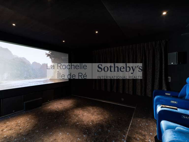 House Sainte-Marie-de-Ré - 3 bedrooms - 480m²