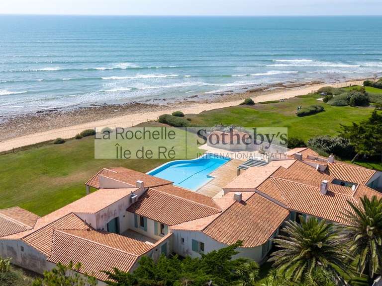 House Sainte-Marie-de-Ré - 3 bedrooms - 480m²