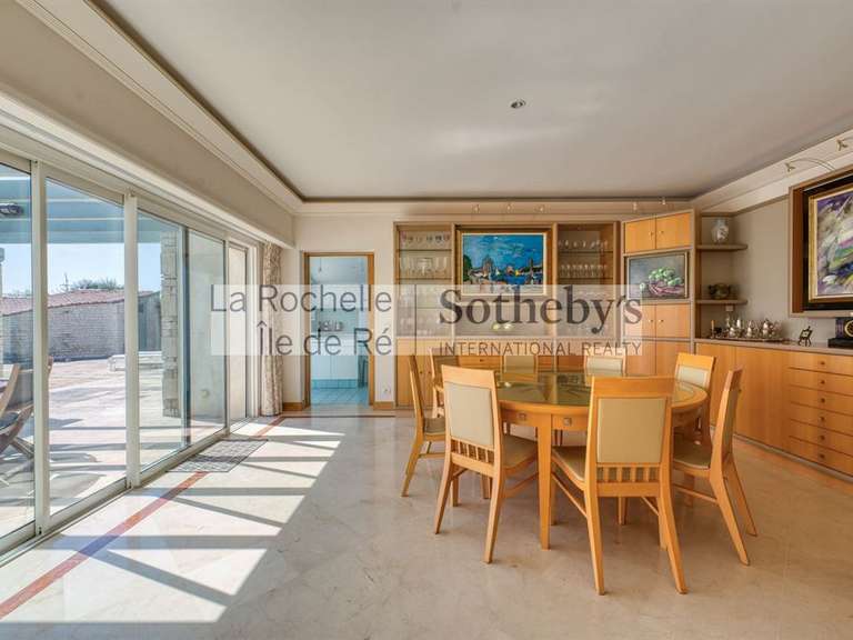 House Sainte-Marie-de-Ré - 3 bedrooms - 480m²