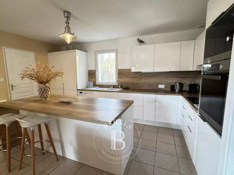 Maison Sainte-Marie-de-Ré - 5 chambres - 155m²