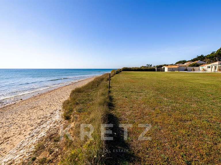 House Sainte-Marie-de-Ré - 3 bedrooms - 480m²