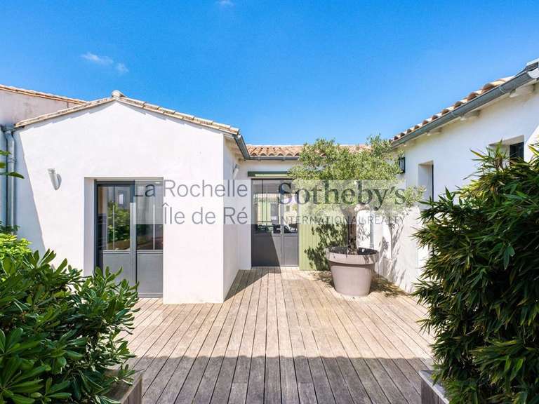 House Sainte-Marie-de-Ré - 6 bedrooms - 190m²