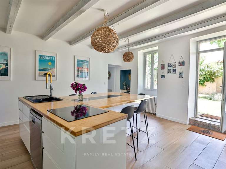 Maison Sainte-Marie-de-Ré - 9 chambres - 450m²