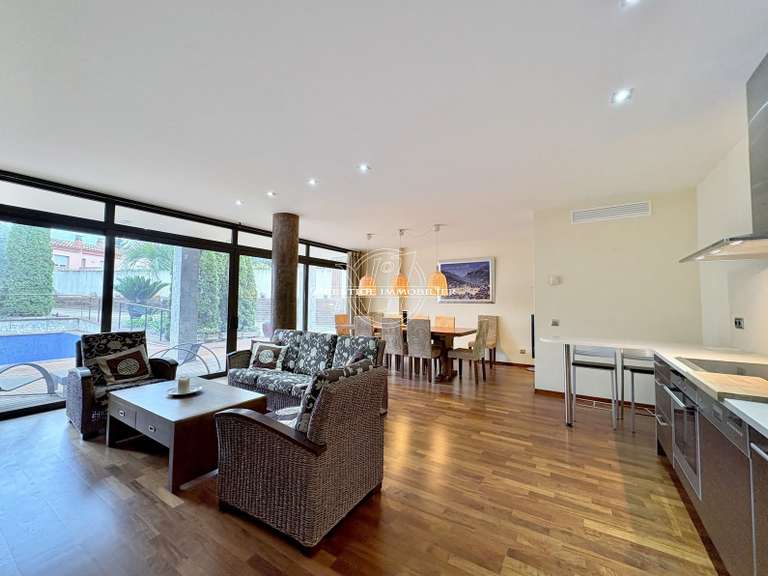 Maison Sainte-Marie-de-Ré - 11 chambres - 776m²