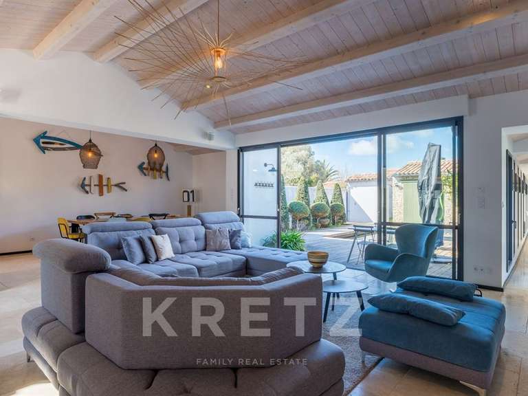 Maison Sainte-Marie-de-Ré - 6 chambres - 190m²