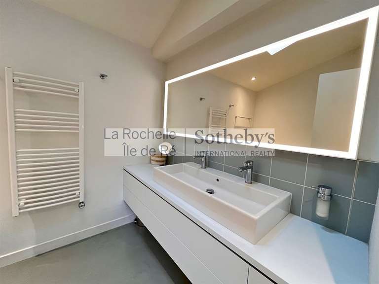 House Sainte-Marie-de-Ré - 4 bedrooms - 150m²