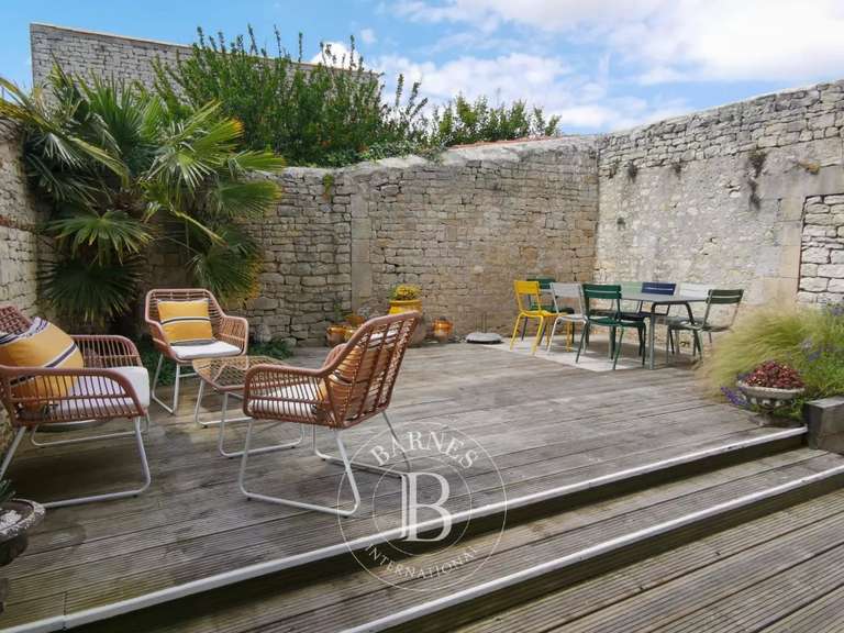 Maison Sainte-Marie-de-Ré - 5 chambres - 177m²