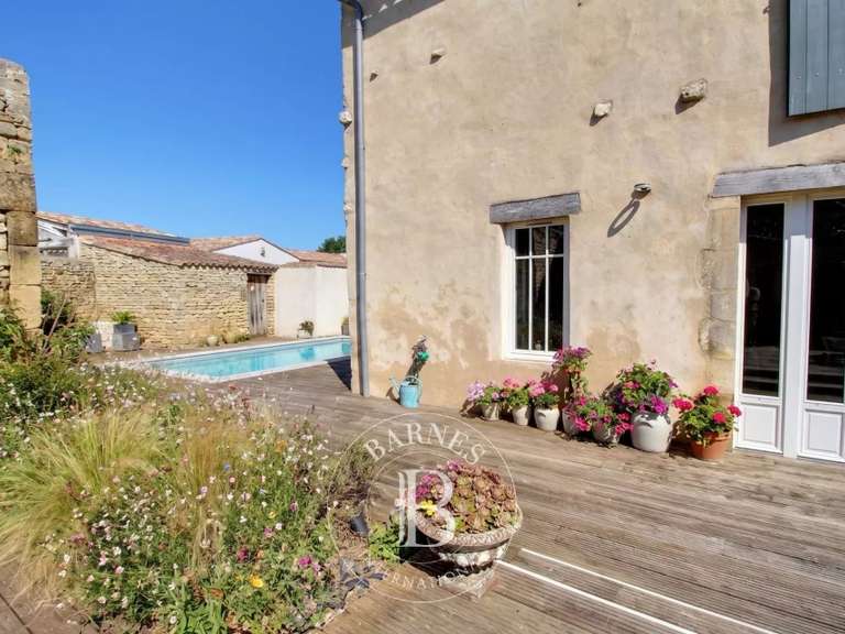 Maison Sainte-Marie-de-Ré - 5 chambres - 177m²