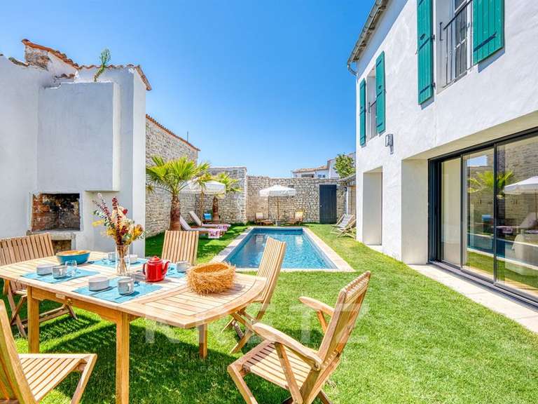Maison Sainte-Marie-de-Ré - 4 chambres - 230m²