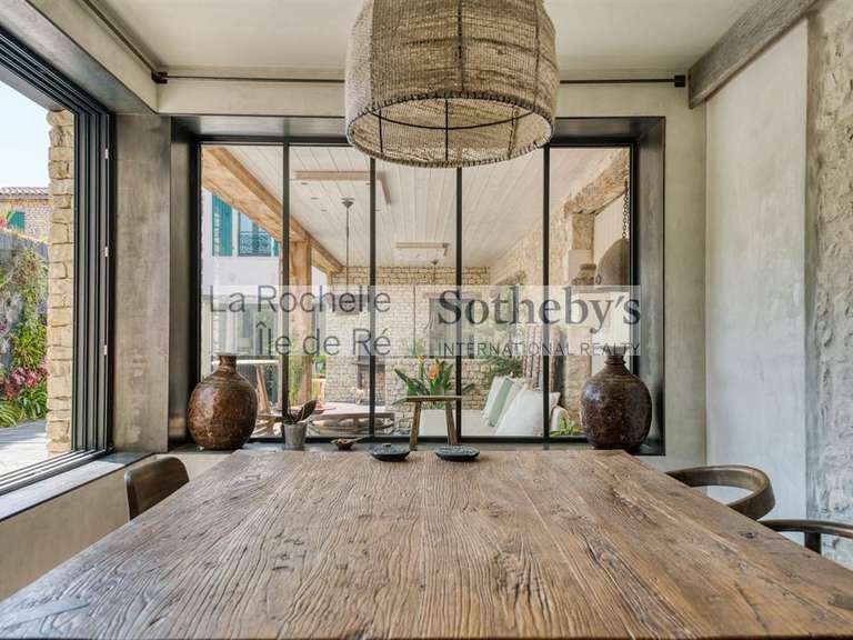 House Sainte-Marie-de-Ré - 8 bedrooms - 302m²