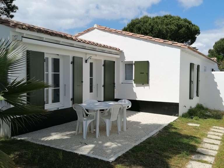 Maison Sainte-Marie-de-Ré - 7 chambres - 218m²
