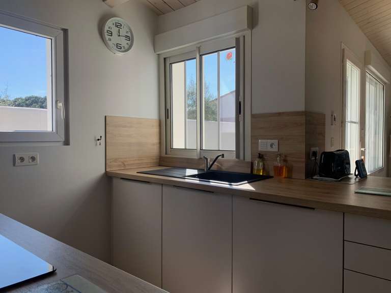 Maison Sainte-Marie-de-Ré - 7 chambres - 218m²