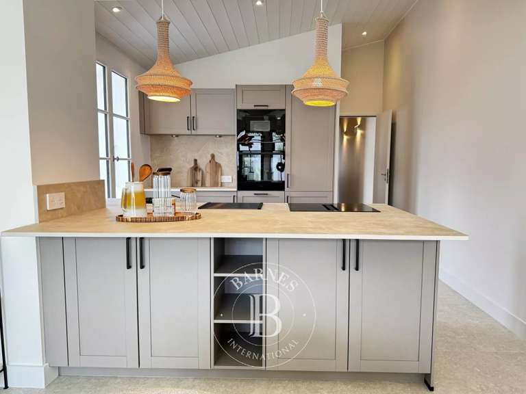 Maison Sainte-Marie-de-Ré - 3 chambres - 141m²