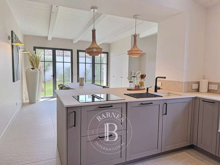 Maison Sainte-Marie-de-Ré - 3 chambres - 141m²