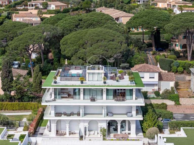 Apartment with Sea view Sainte-Maxime - 5 bedrooms - 327m²