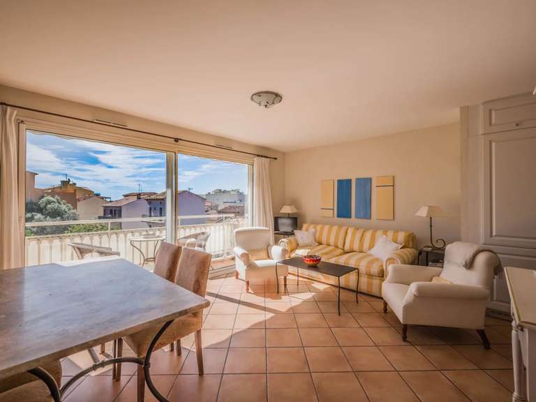 Appartement Sainte-Maxime - 2 chambres - 77m²