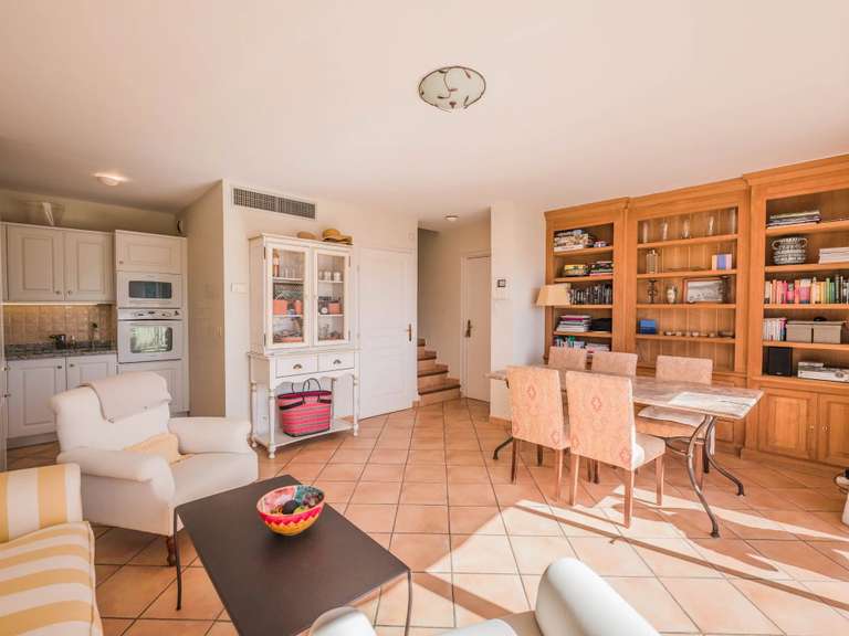 Appartement Sainte-Maxime - 2 chambres - 77m²