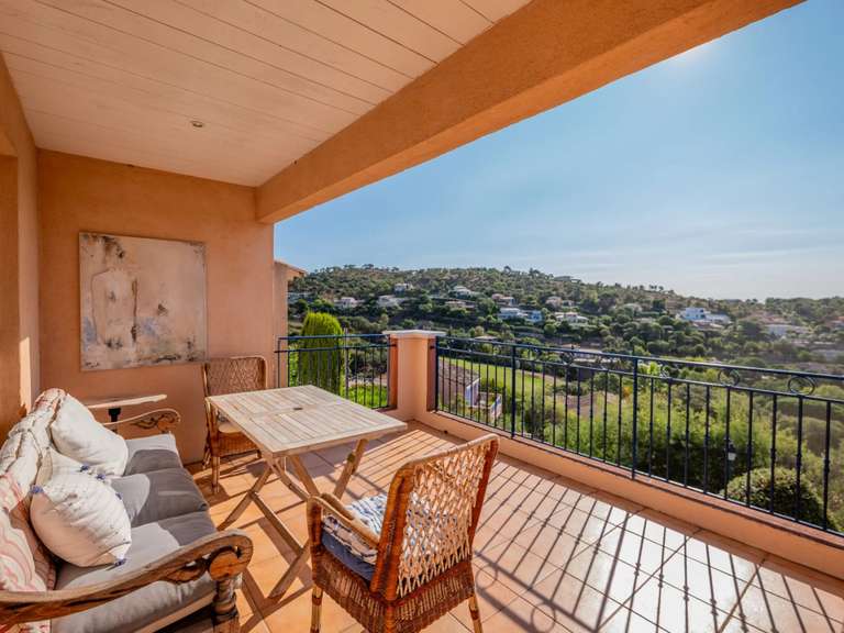 Appartement Sainte-Maxime - 4 chambres - 102m²