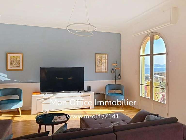 Apartment with Sea view Sainte-Maxime - 3 bedrooms - 93m²