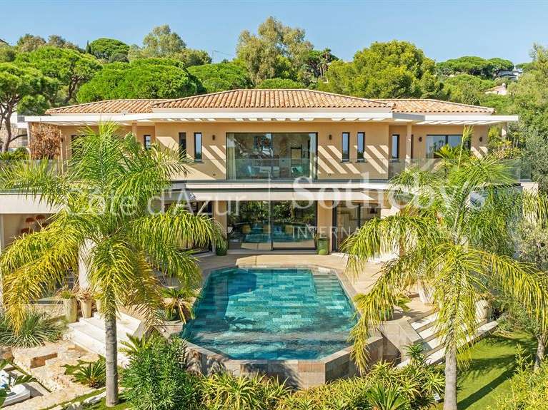 House Sainte-Maxime - 5 bedrooms - 440m²