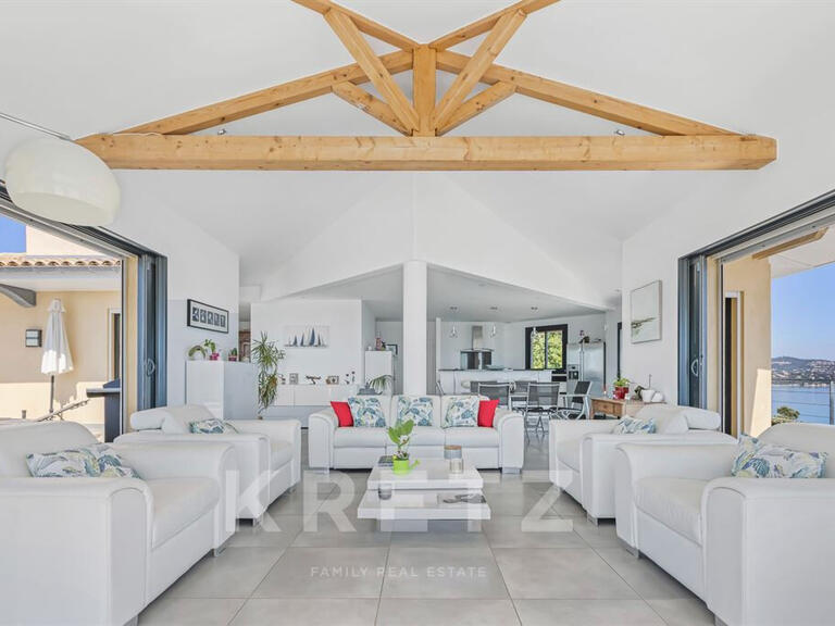 Maison Sainte-Maxime - 5 chambres - 210m²