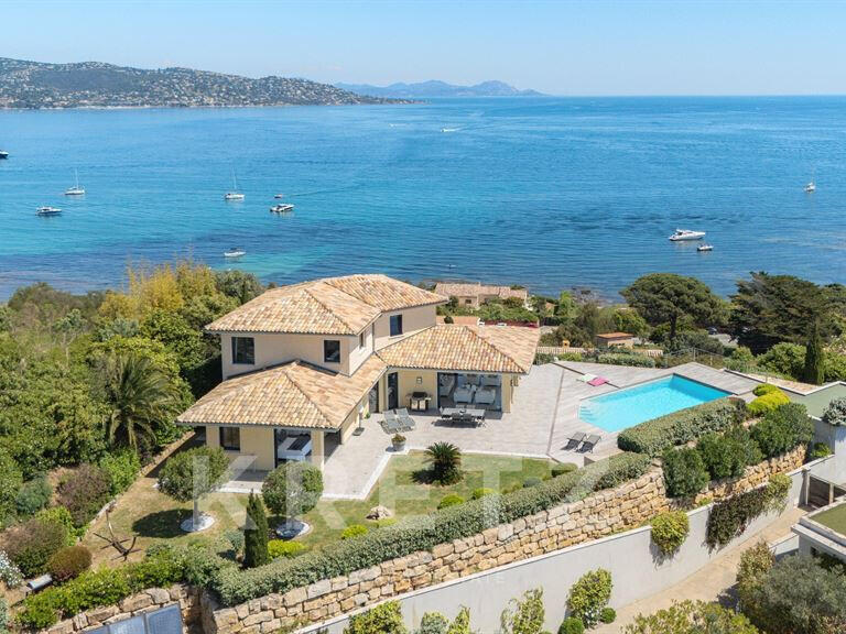 Maison Sainte-Maxime - 5 chambres - 210m²