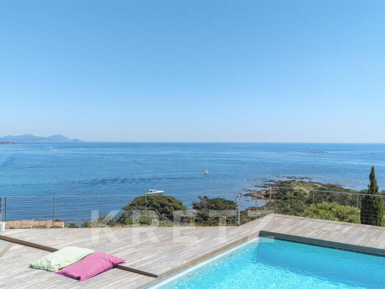 Maison Sainte-Maxime - 5 chambres - 210m²
