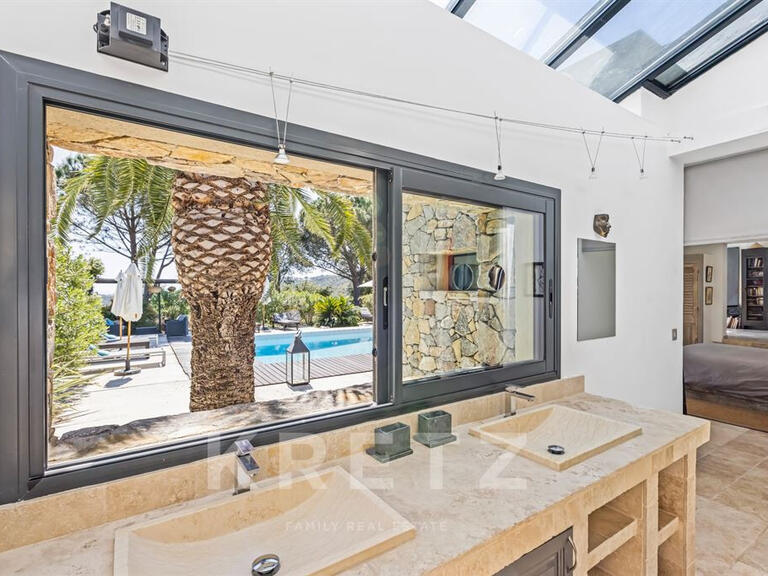 Maison Sainte-Maxime - 5 chambres - 240m²