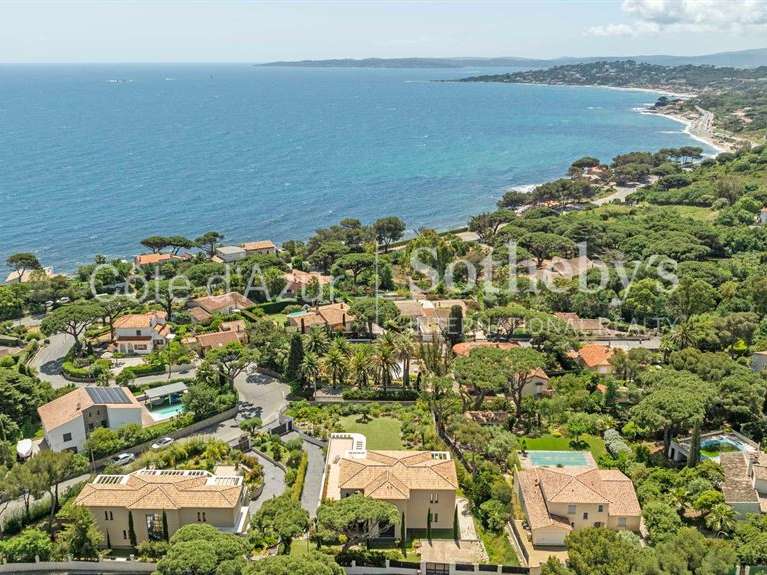 House Sainte-Maxime - 6 bedrooms - 394m²