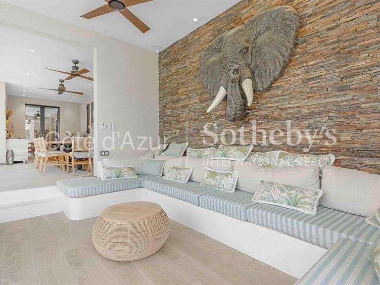 House Sainte-Maxime - 6 bedrooms - 394m²