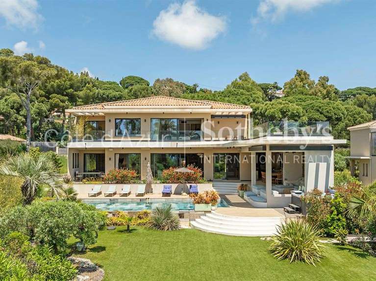 House Sainte-Maxime - 6 bedrooms - 394m²