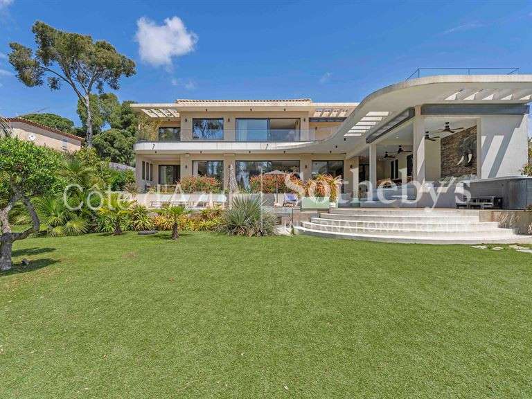 House Sainte-Maxime - 6 bedrooms - 394m²