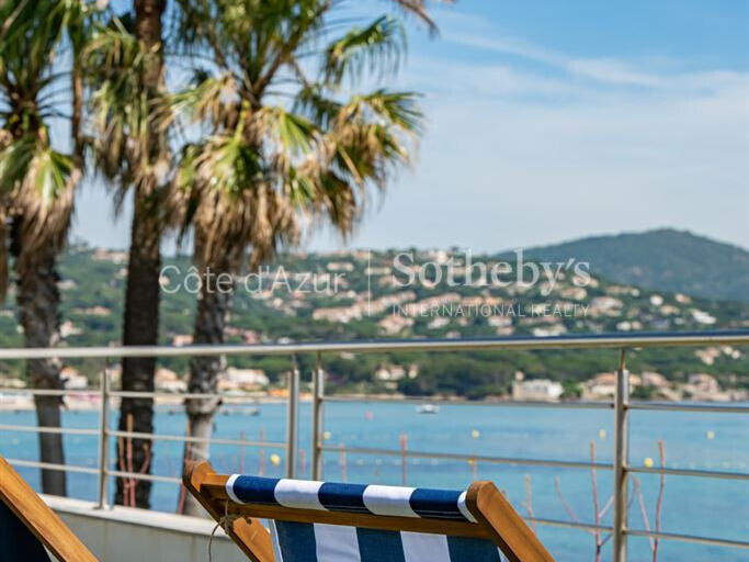 Maison Sainte-Maxime - 3 chambres - 202m²